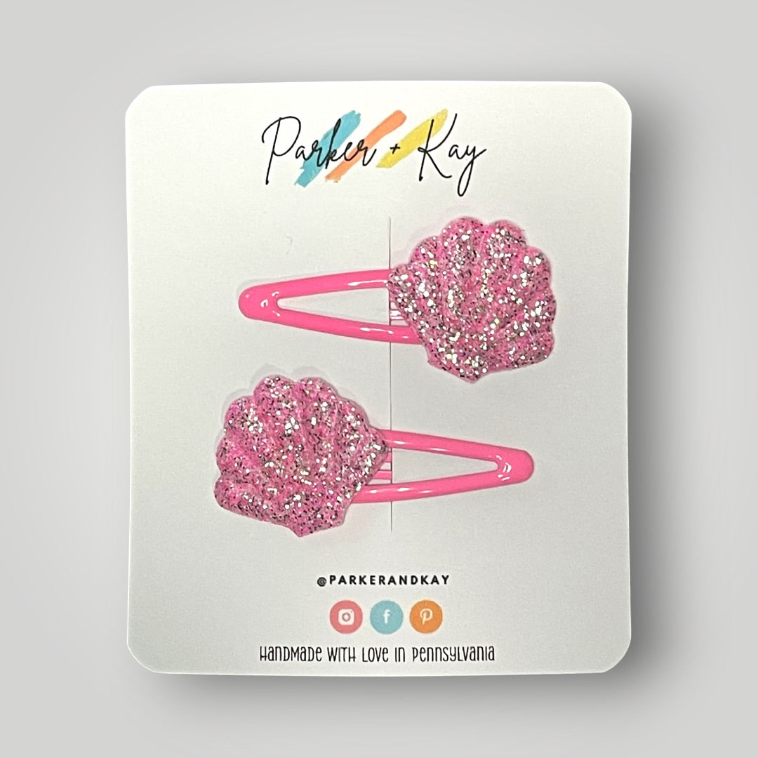 Shimmering Seashell Snap Clips