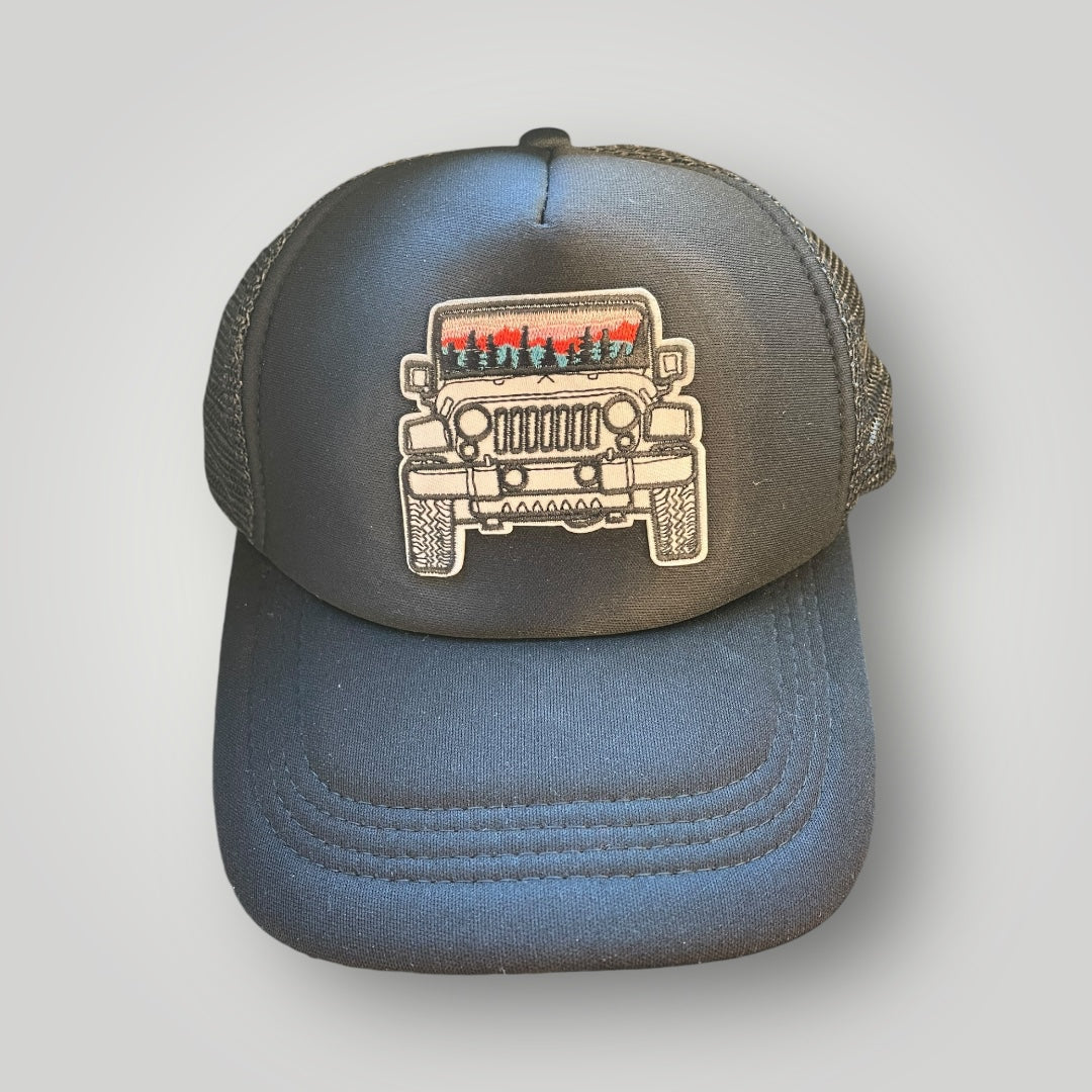 LORETTA Trucker Hat