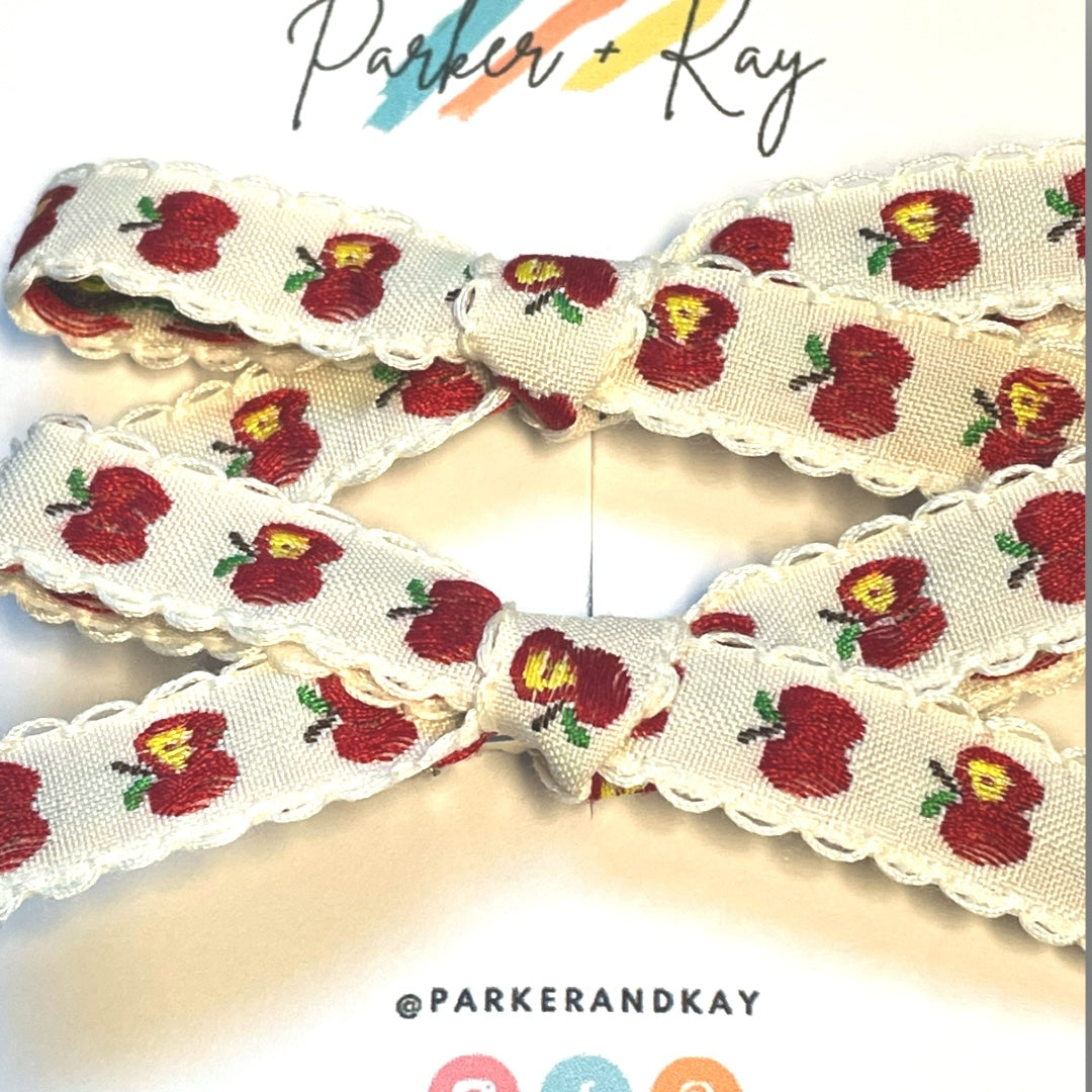 Apple Pigtail Bows
