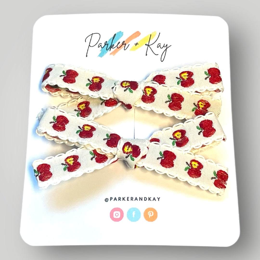 Apple Pigtail Bows