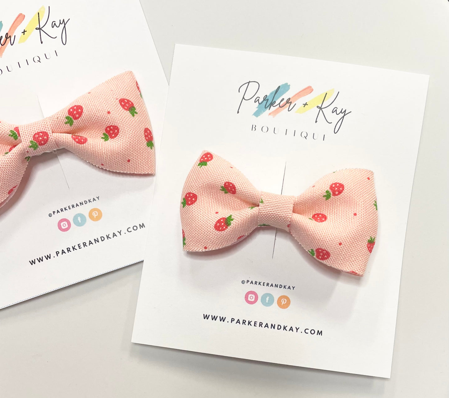 STRAWBERRY LOVE Hair Bow