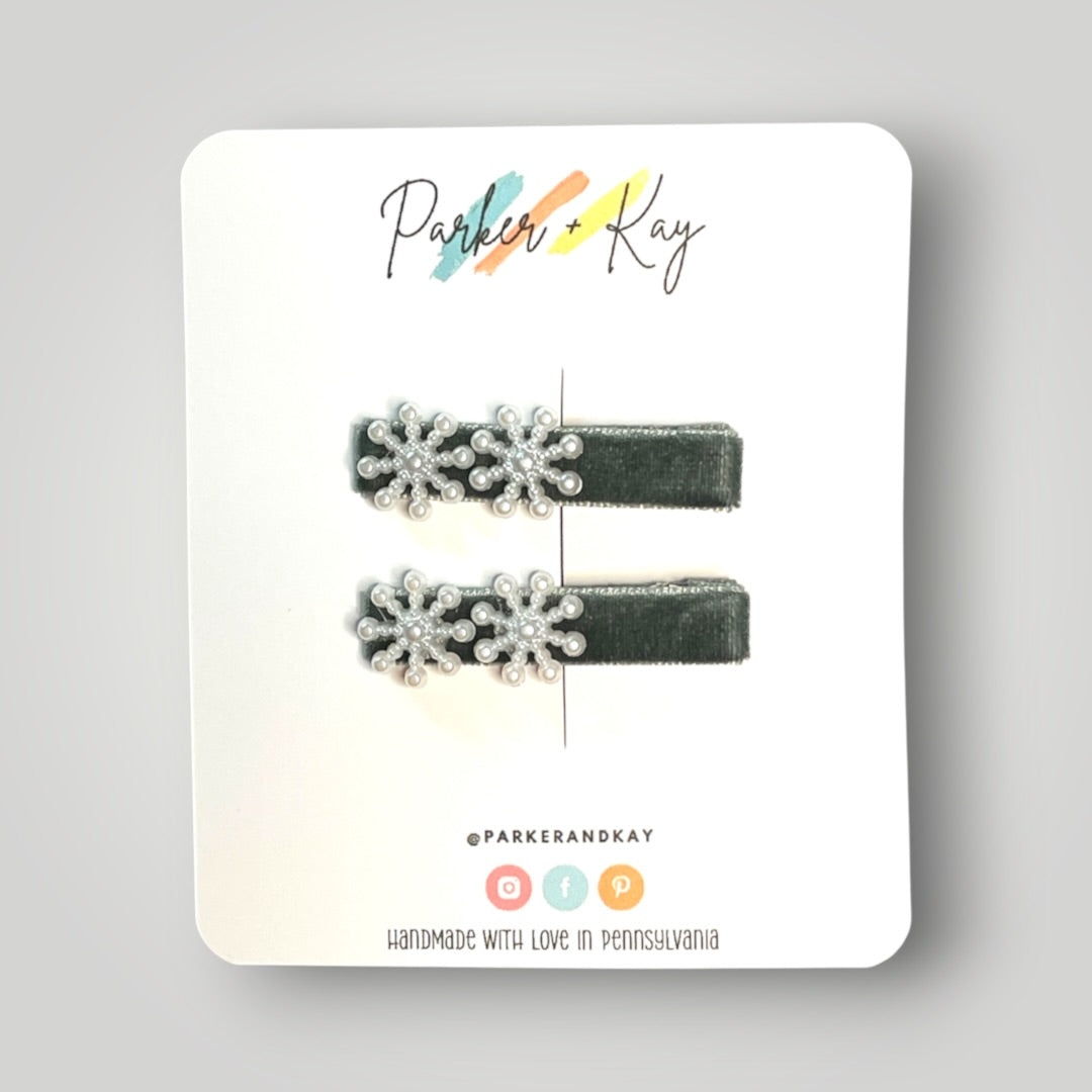 Velvet Snowflakes Clips
