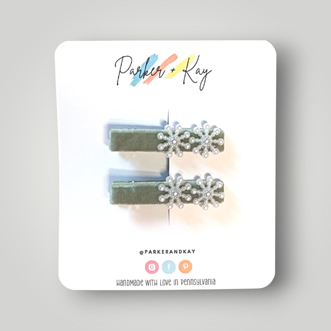 Velvet Snowflakes Clips