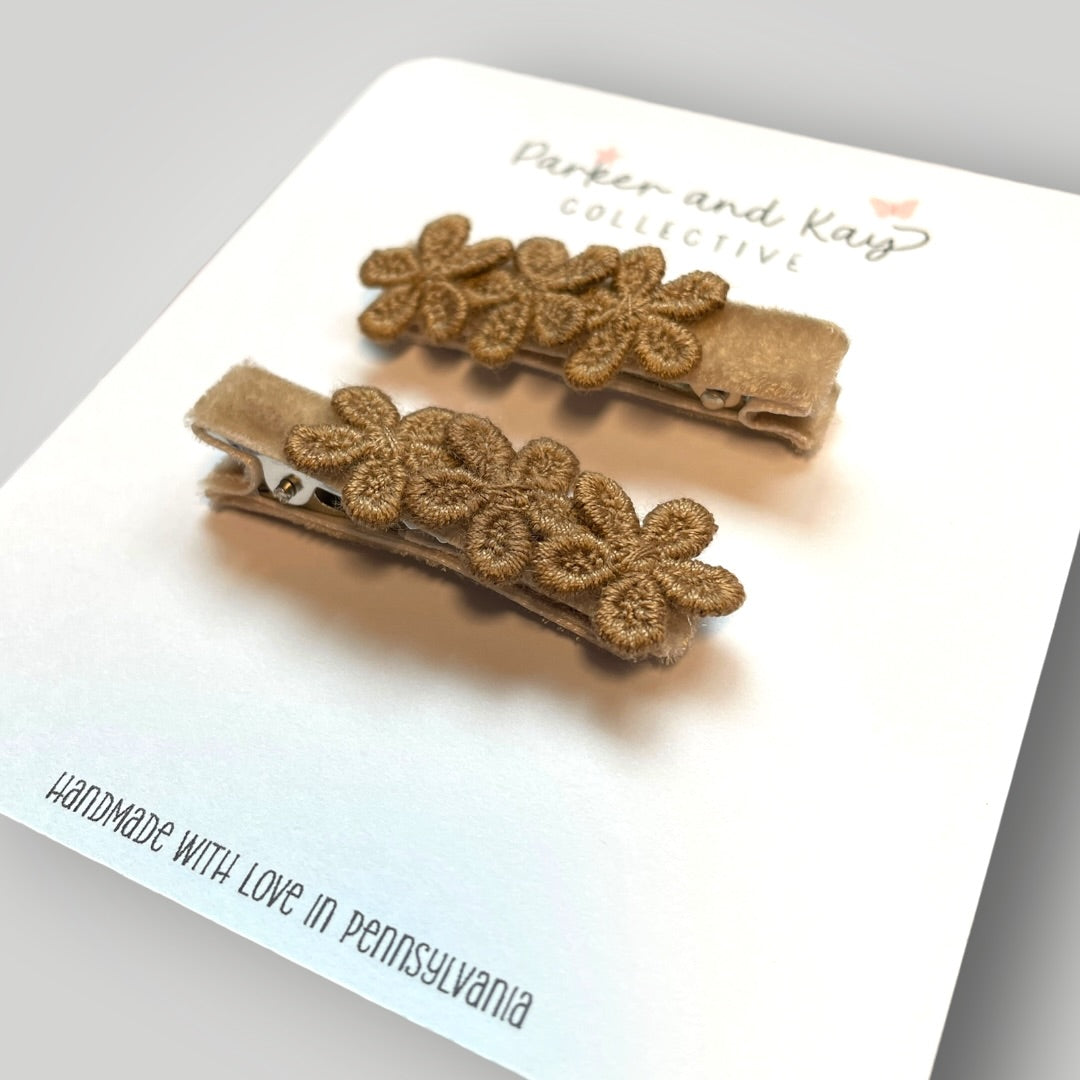 Velvet Posy Clips