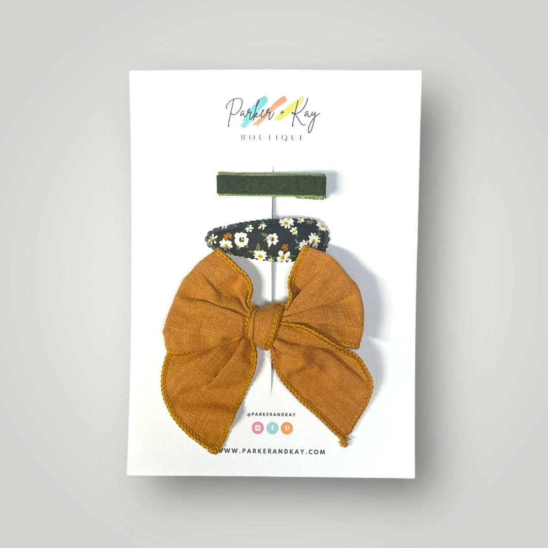 Fable Bow and Clip Set