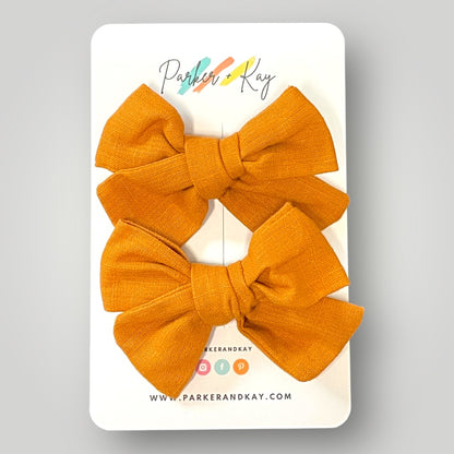 Classic Linen Pigtail Bows