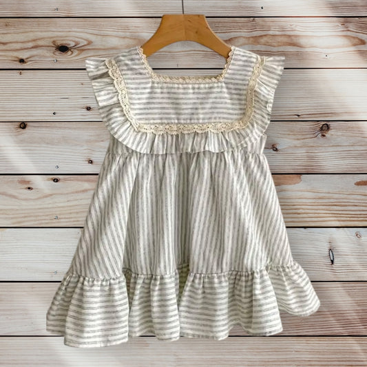 JANE Vintage Look Ruffle + Lace Dress
