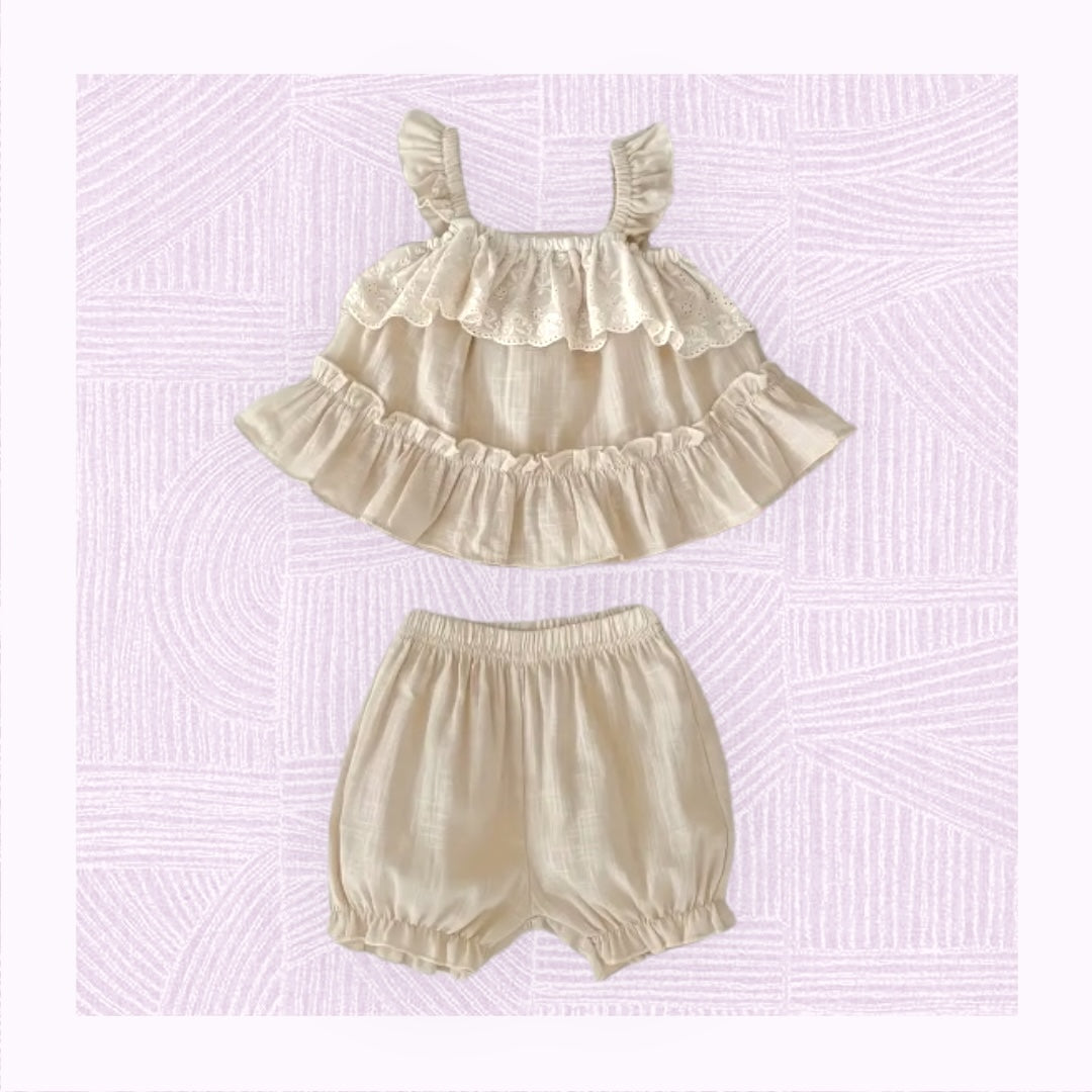 RAELYNN Embroidered Ruffle Outfit